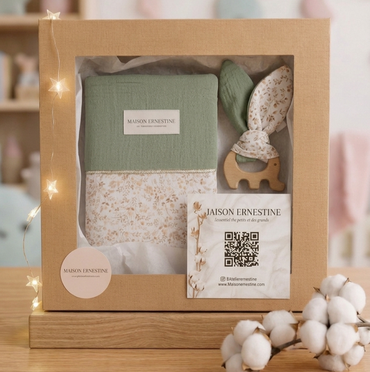 Coffret naissance personnalisé – Protège carnet de santé & anneau de dentition